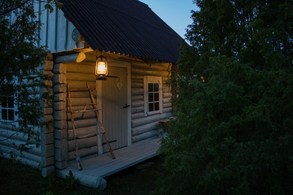 Kuusetuka Tourism Farm Villa Pahkla ภายนอก รูปภาพ