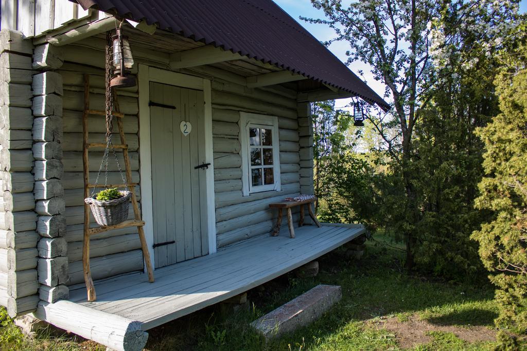 Kuusetuka Tourism Farm Villa Pahkla ภายนอก รูปภาพ