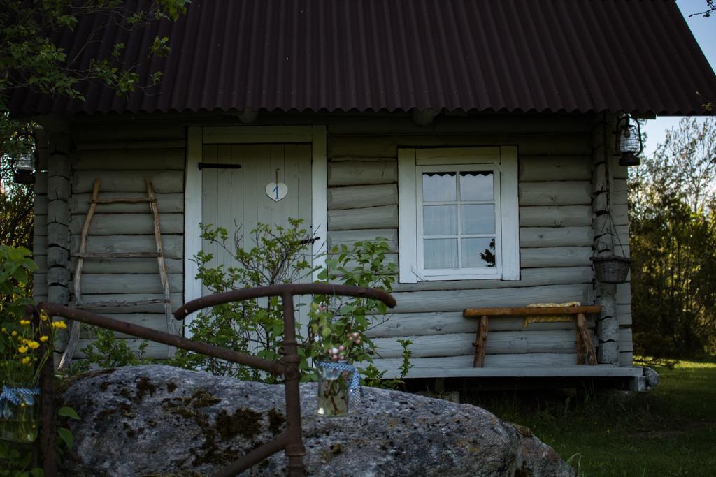 Kuusetuka Tourism Farm Villa Pahkla ภายนอก รูปภาพ